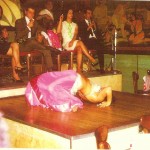 Zeyna performing her famous Back Bend Roll